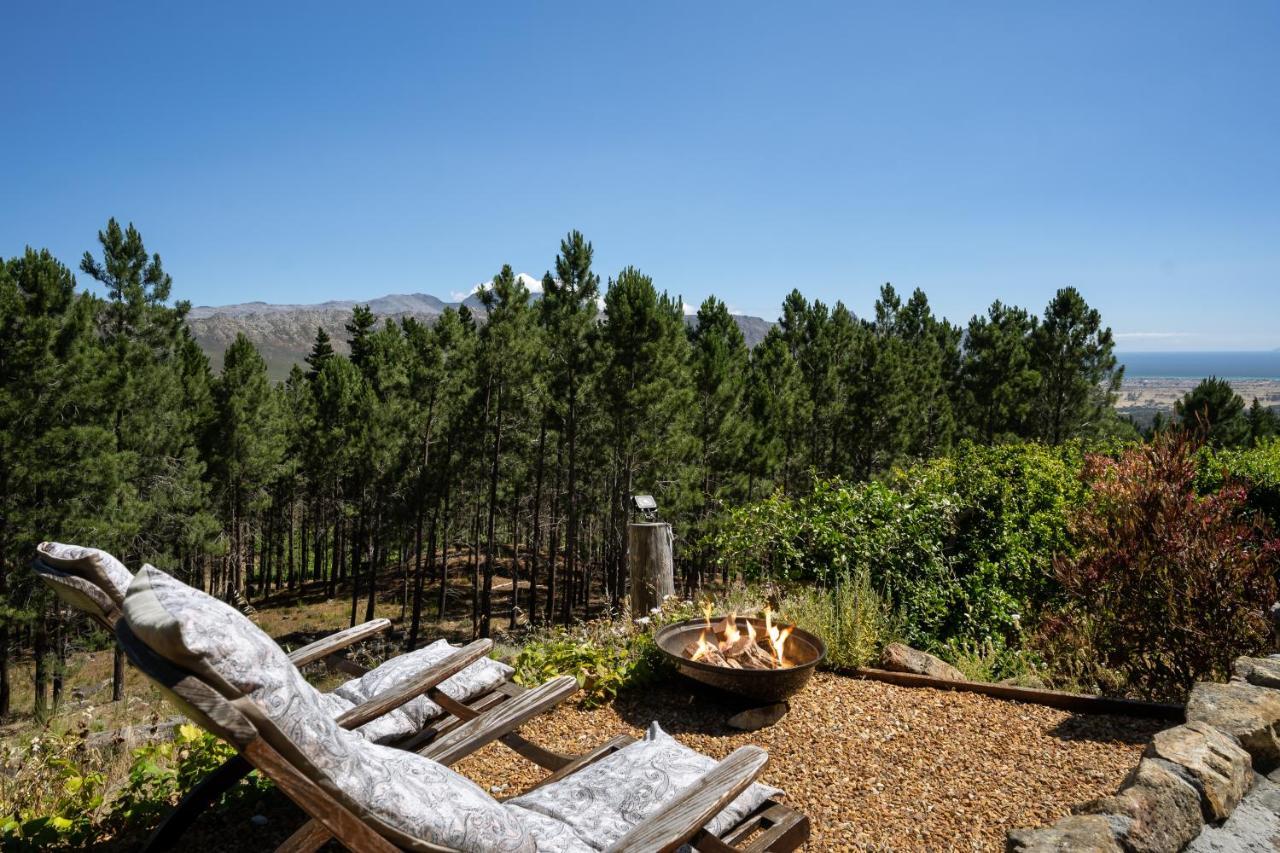 Lalapanzi Lodge Somerset West Bagian luar foto