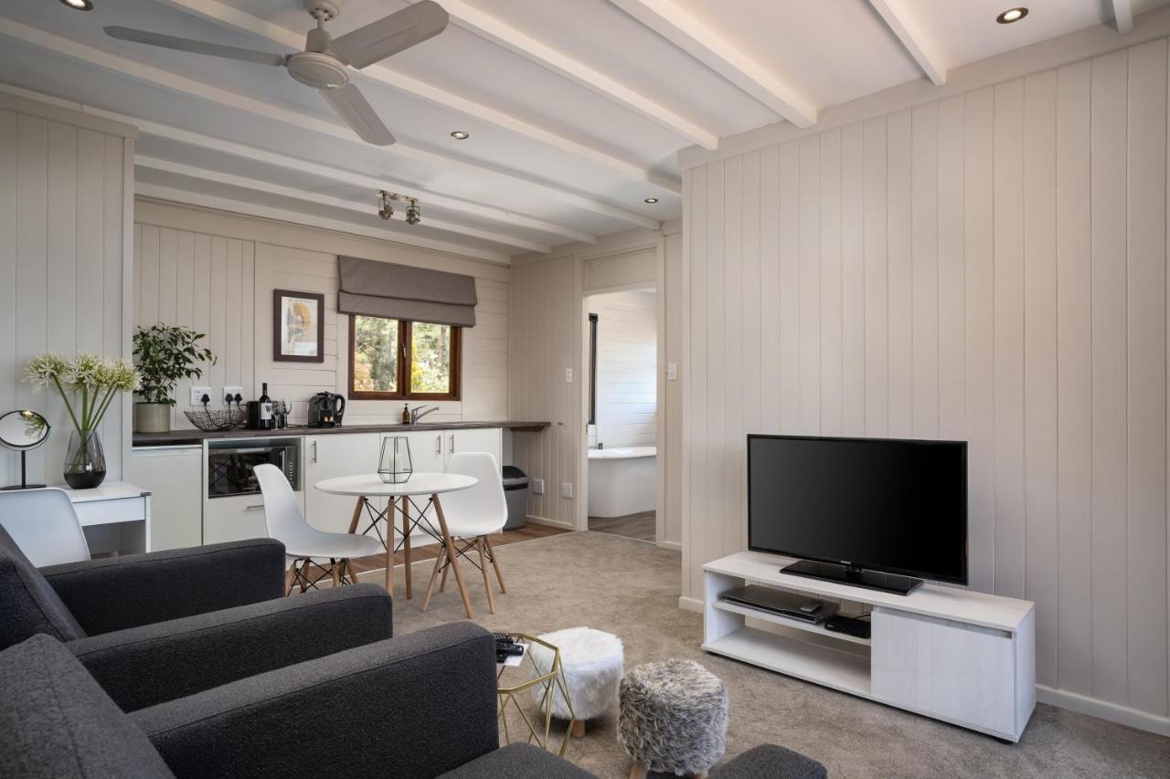 Lalapanzi Lodge Somerset West Bagian luar foto