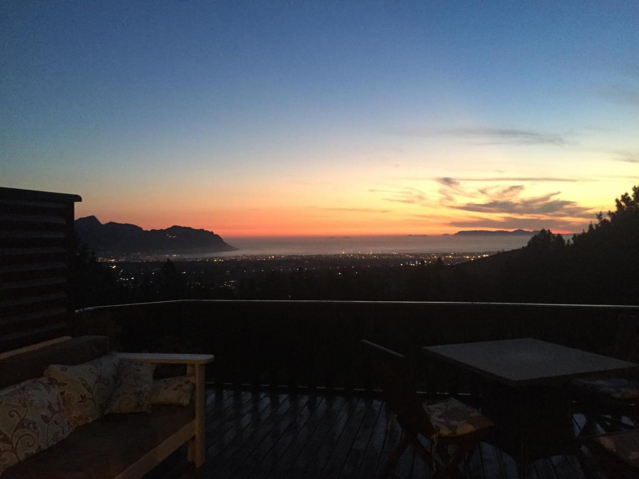 Lalapanzi Lodge Somerset West Bagian luar foto